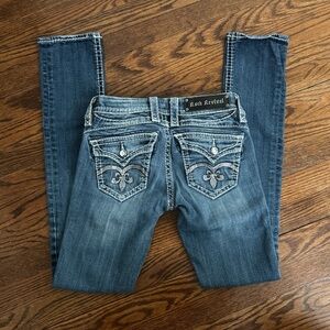 Rock Revival Women's Medium Blue Skinny Jeans with Embroidered Pockets